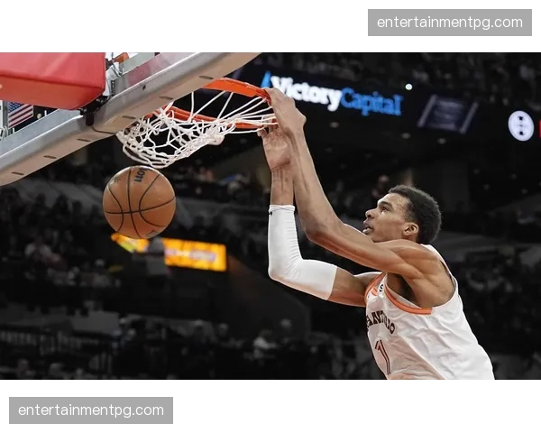 马刺61胜稳居西部第二 文班亚马伤情成季后赛变数